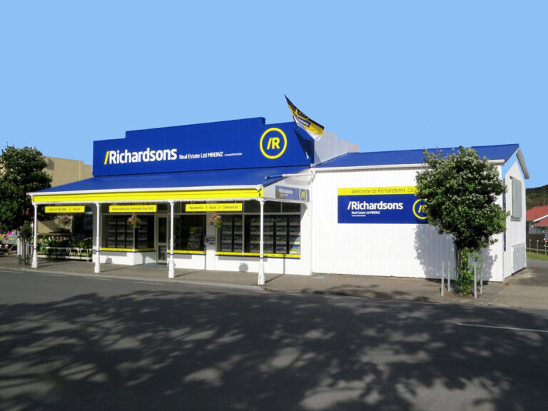richardsons coromandel image 1 768x576